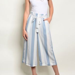 Striped cropped pants